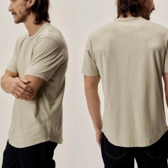 Buck Mason Curved Hem Tee – Cream Men’s Small, Minimalist Americana - Picture 2 of 8
